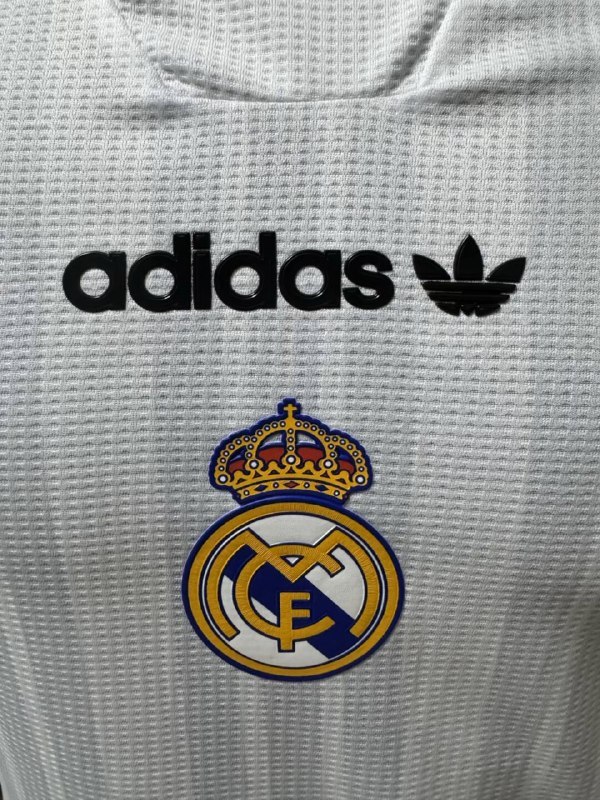Real Madrid EQT White Men Player Jersey 26/27