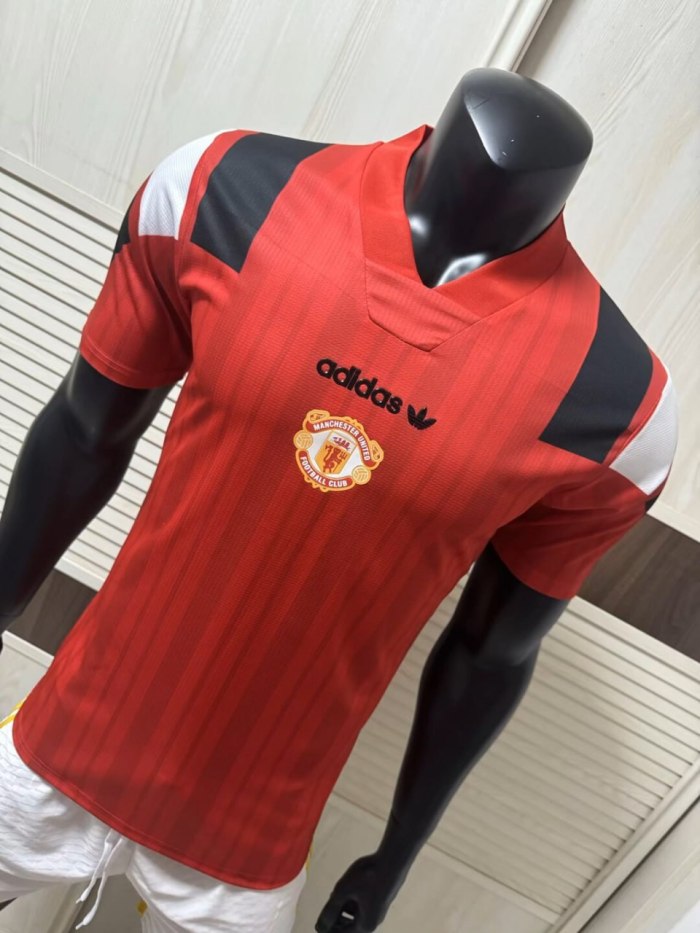 Manchester United EQT Red Player Men Jersey 26/27