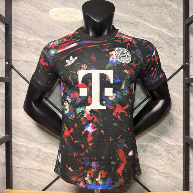 Bayern Munich Oktoberfest Player Jersey 26/27