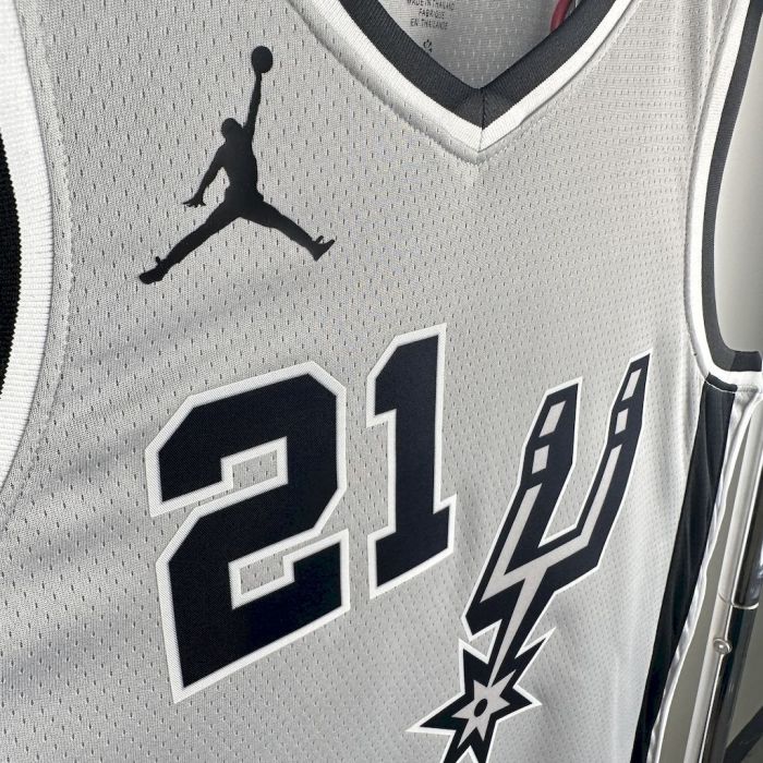 Tim Duncan San Antonio Spurs 2021/22 Statement Edition Swingman Jersey Gray
