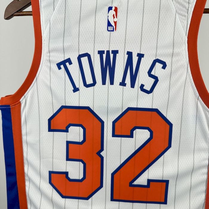 Karl-Anthony Towns New York Knicks City Edition Swingman Jersey 24/25
