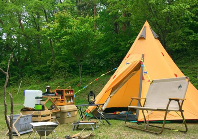 贅沢品 Mountain Cattleのワンポールテントで自然を満喫しよう！ テント・タープ