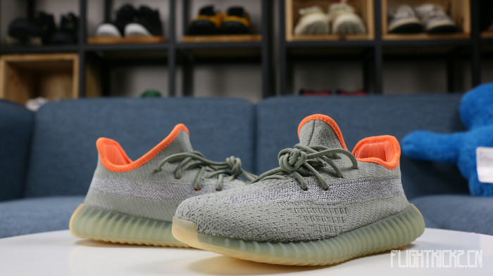 eezy Boost 350 V2 Desert Sage Kid (LN5 A1)