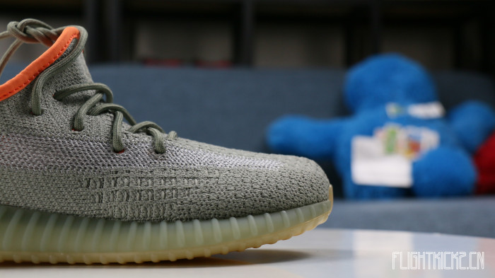 eezy Boost 350 V2 Desert Sage Kid (LN5 A1)
