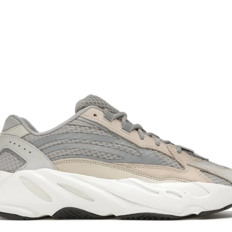 Yeezy Boost 700 V2 Cream 2021