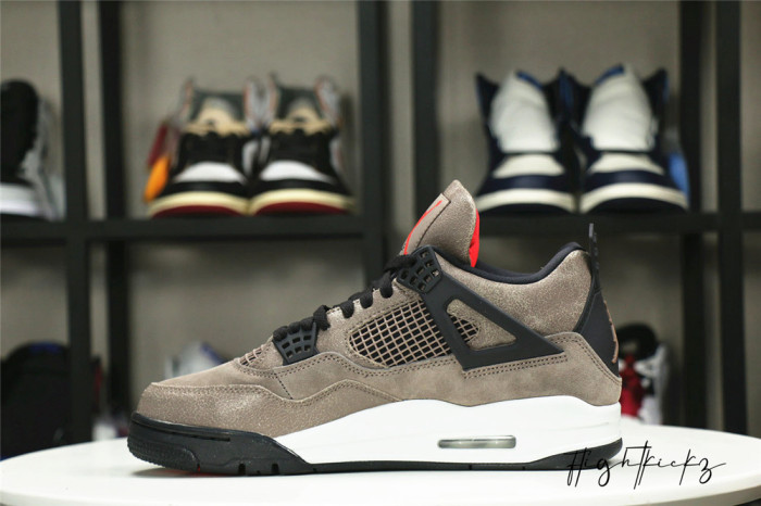 Air Jordan 4 Retro 'Taupe Haze'