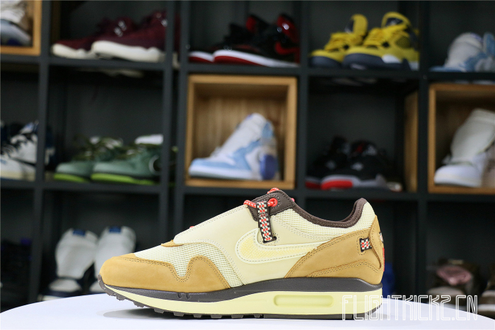 Travis Scott x Air Max 1  Wheat