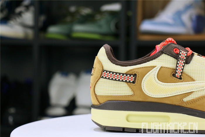 Travis Scott x Air Max 1  Wheat