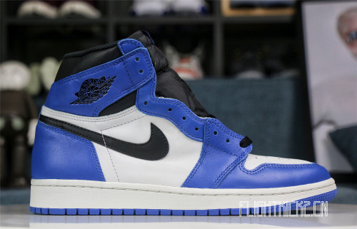 Air Jodan 1 Retro  Game Royal