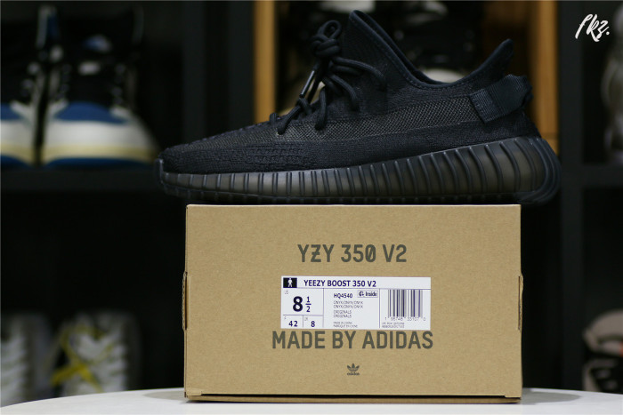 Adidas Yeezy Boost 350 V2 Onyx (2022/2023)