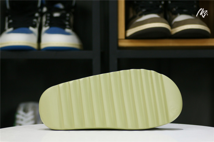 Yeezy Slide Resin 2019 FX0494（A1 Batch）