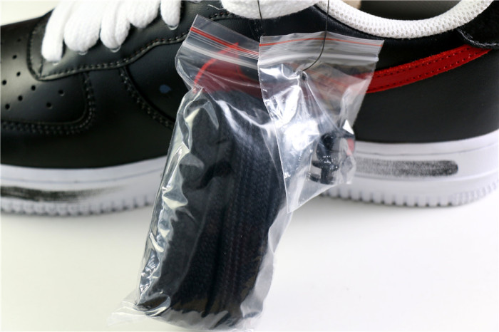 PEACEMINUSONE x Nike Air Force 1 Low  Para-noise  Black Red