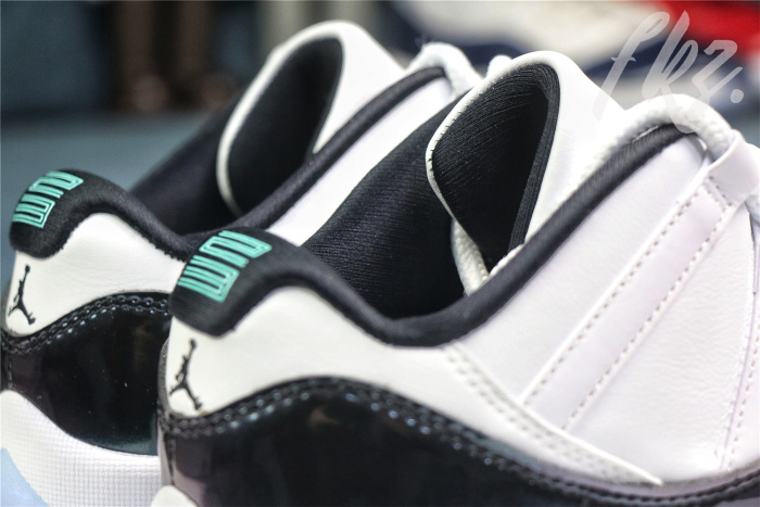 Air Jordan 11 Retro Georgetown low