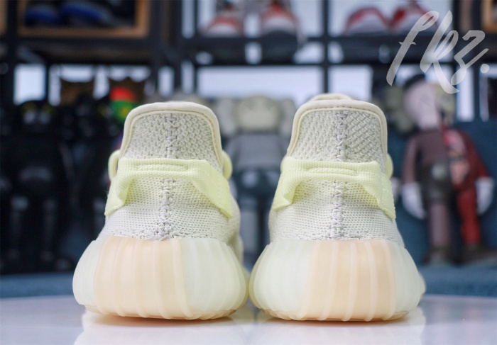 2018 Yeezy 350 V2  Butter/Icy Yellow （Ln5 A1)