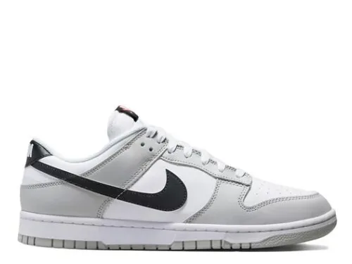 Nike Dunk Low SE Jackpot 2022