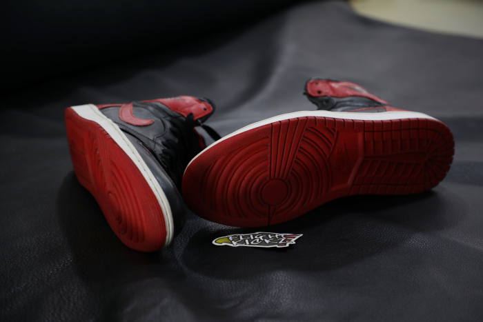 Air Jordan 1 OG  Banned/Bred  2011 (LN5 A1 Batch)