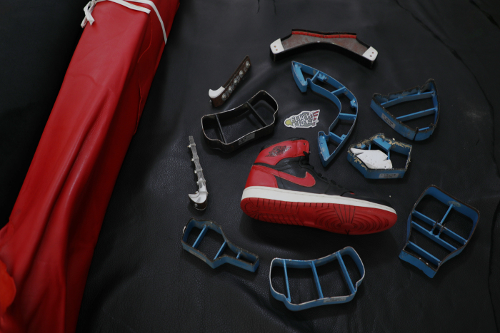 Air Jordan 1 OG  Banned/Bred  2011 (LN5 A1 Batch)