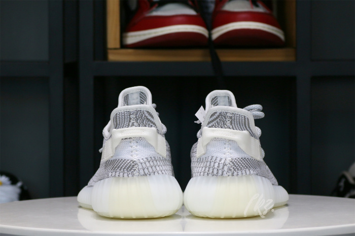 2018 Yeezy 350 V2  Static  Grey None Reflective(Ln5 A1 batch)