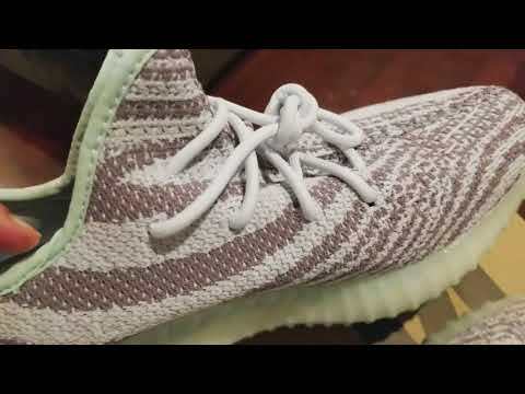 Yeezy 350 Boost V2  Blue Tint  2017 (LN5 A1)