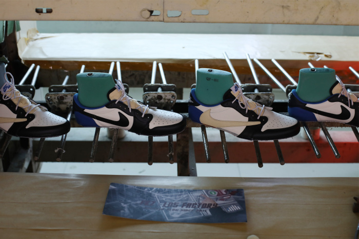 Fragment x Travis Scott x Air Jordan 1 Low  (LN5 A1 Batch)