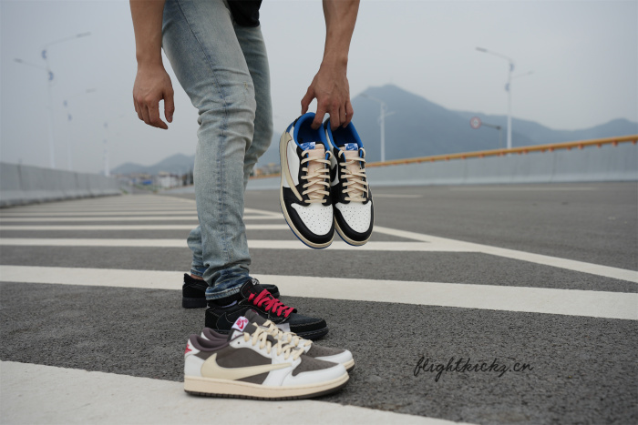 Travis Scott x Nike Air Jordan 1 Low OG “Black/Phantom”  (LN5 A1 Batch)