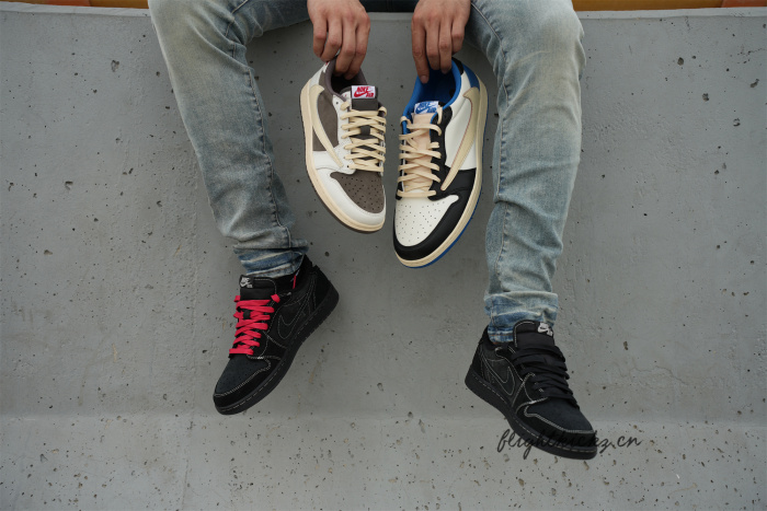 Travis Scott x Nike Air Jordan 1 Low OG “Black/Phantom”  (LN5 A1 Batch)