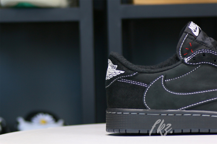 Travis Scott x Nike Air Jordan 1 Low OG “Black/Phantom”  (LN5 A1 Batch)