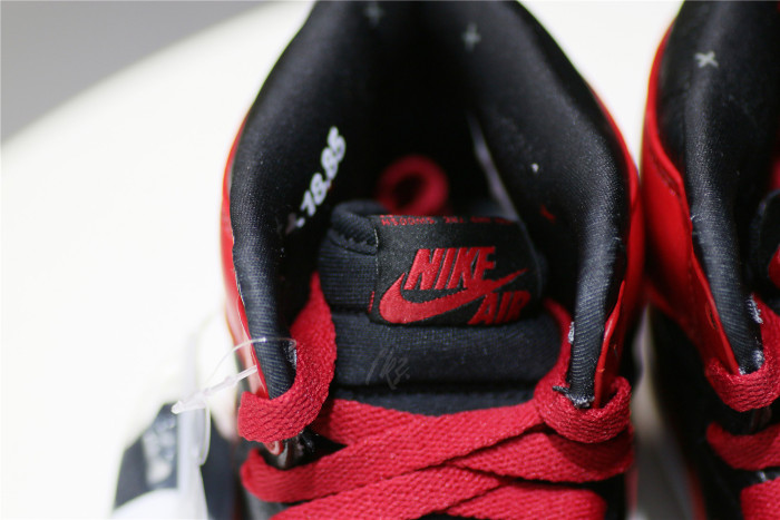 Air Jordan 1 OG  Banned/Bred  2011 (LN5 A1 Batch)