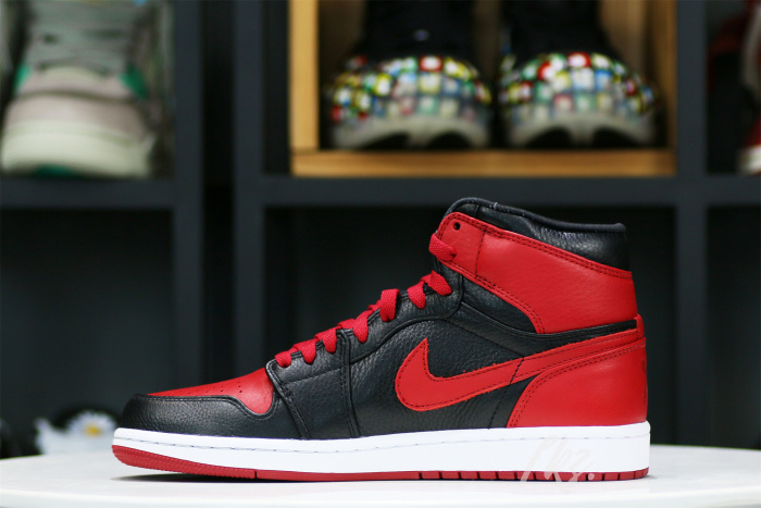Air Jordan 1 OG  Banned/Bred  2011 (LN5 A1 Batch)