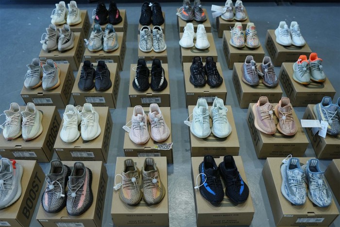 2020 Yeezy Boost 350 V2 “Fade”Kid (Ln5 A1)