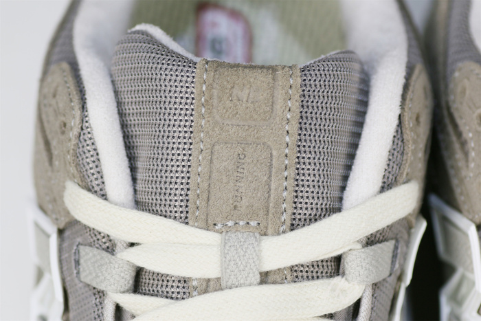 New Balance 1906R Beige Cream