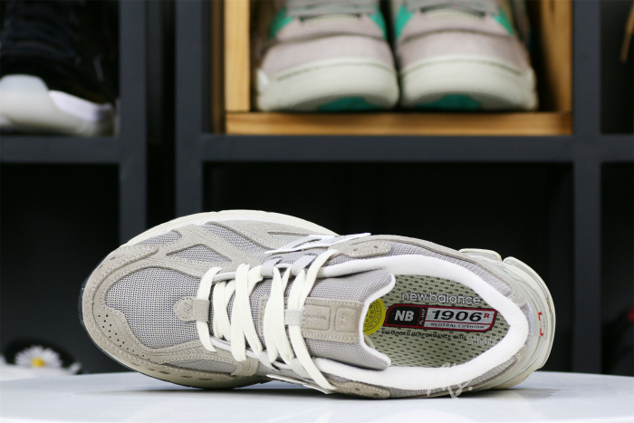 New Balance 1906R Beige Cream