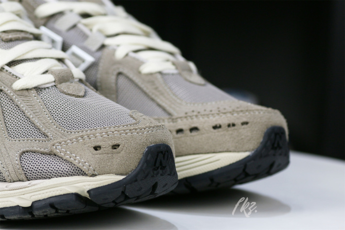 New Balance 1906R Beige Cream