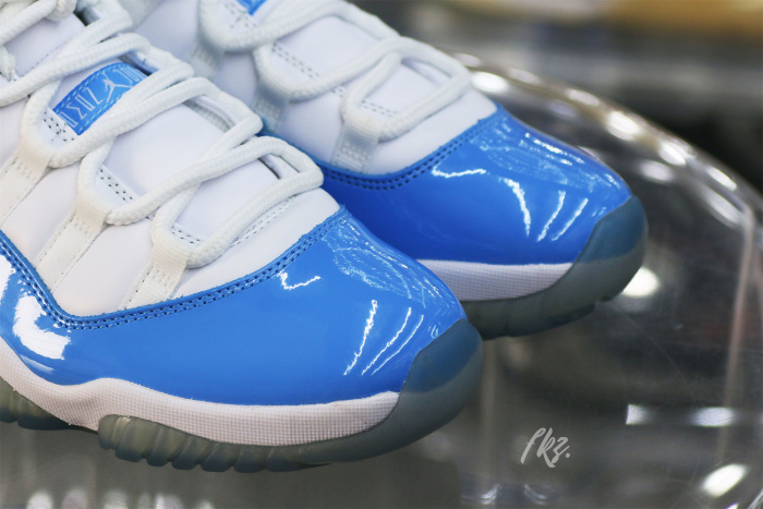 Air Jordan 11 Retro Low  UNC