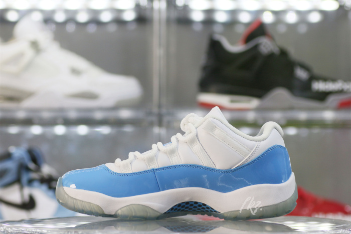 Air Jordan 11 Retro Low  UNC