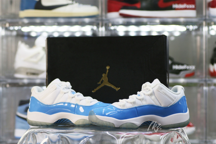 Air Jordan 11 Retro Low  UNC
