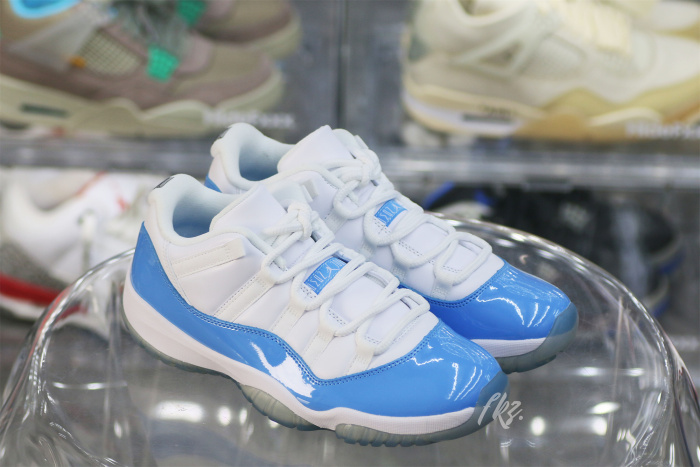 Air Jordan 11 Retro Low  UNC