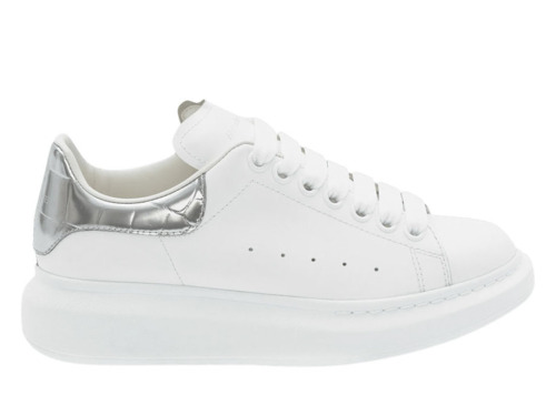 Alexande* McQuee* Oversized Sneaker 'Silver Crocodile'