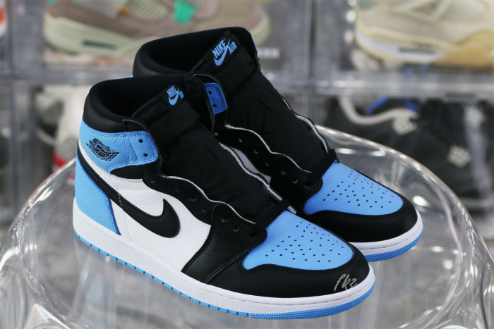Air Jordan 1 Retro High OG University Blue UNC 2023  (LN5 A1 Batch)