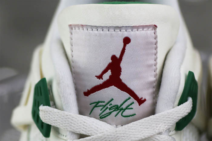 Nike SB x Air Jordan 4 “Pine Green” 2023 (LN5 A1 Batch)