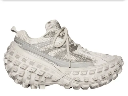 Balenciag* Defender Beige