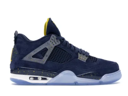 Air Jordan 4 Retro Michigan (PE)