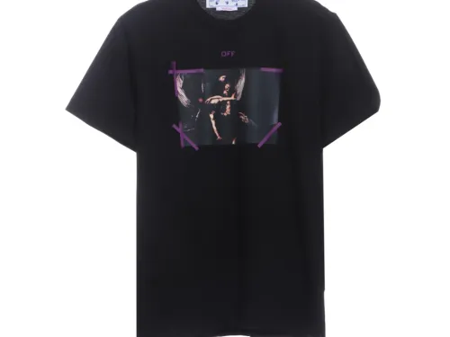 0W oil painting of Notre Dame with short sleeves