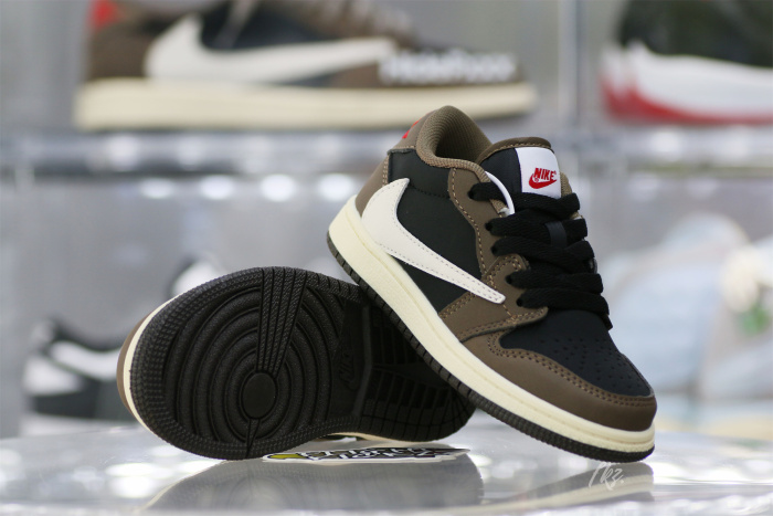 Travis Scott X Air Jordan 1 Low 'Cactus Jack'  Kid