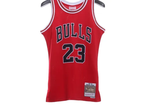 Bulls jersey No. 23