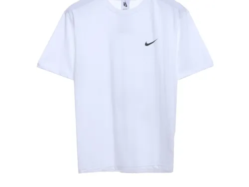 Nike Stuart co-signed the classic letter pattern short sleeves