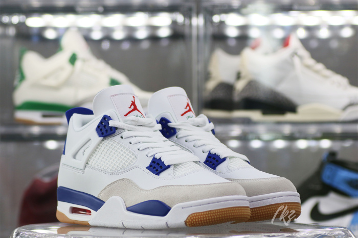 Nike SB x Air Jordan 4 “Sapphire”
