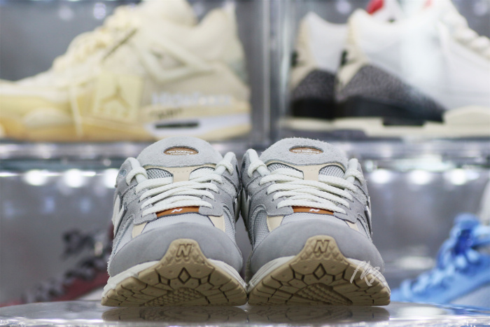 New Balance 2002R Concrete Grey