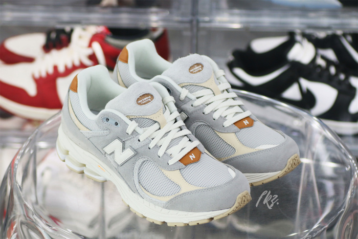 New Balance 2002R Concrete Grey