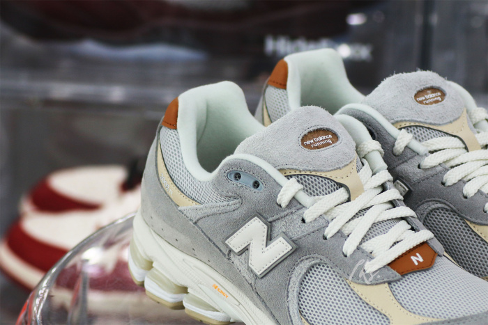 New Balance 2002R Concrete Grey